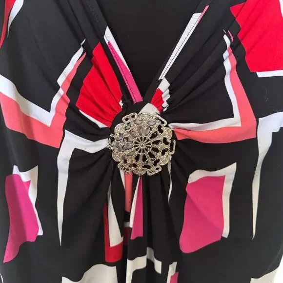 Geometric Print Blouse - Size L - Picture 3 of 5